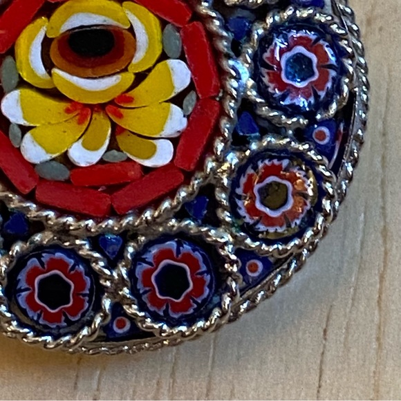 Millefiori Yellow Flower Micro Mosaic Glass Bead Silver Tone Round Brooch Pin - Picture 6 of 7